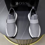 出厂价pp 品牌 Boss 标准码 38-44 45订做 等级 官网同款 材料 原版针织面料 舒适透气内里 轻便耐磨运动大底 款式类别 男士时尚休闲鞋 跑步 运