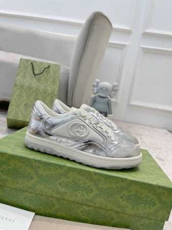 35 40 38 44Gucci 休闲鞋 早春爆款推荐，原版鞋底、原版面料、原版套楦工艺一比一折骨复刻！重工刺绣追求极致！ 面料：意大利进口头层牛皮 内里：原版 - 点击图像关闭