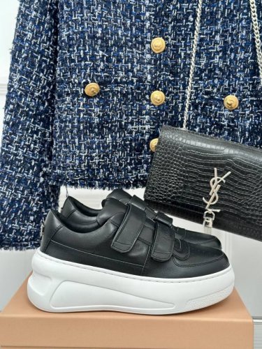 冲量价: acne Studio*S 24S笑脸厚底魔术贴 小白鞋 爆款 将极简风演绎到极致 这款小白鞋超级好穿 上脚不仅显腿细 而且显腿长 还有6.5Cm增高