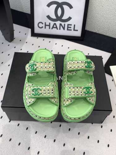 Chanel新款半拖沙滩鞋 高版本出货 上脚舒适超显腿型 夏季出行旅游必备单品 高密度编织鞋面 羊皮垫脚 原版开模大底 Size: 35-39 40 41订做