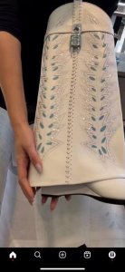 GIVENCHY ｜4 最高版 出厂价 真皮大底 仿真皮大底 定做 Givenchy 2024 新款高靴系列 纪梵希 锁扣 真皮电绣水钻款 风靡整个时尚圈 专柜