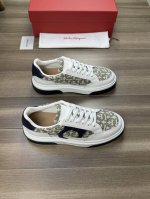 Ferragamo 菲拉格慕 实价 -高端品质 原单 -鞋面：纳帕小牛皮、品牌图腾帆布布匹、鞋身车缝品牌logo -内里：品牌帆布，垫脚；水染牛皮 -大底：橡胶