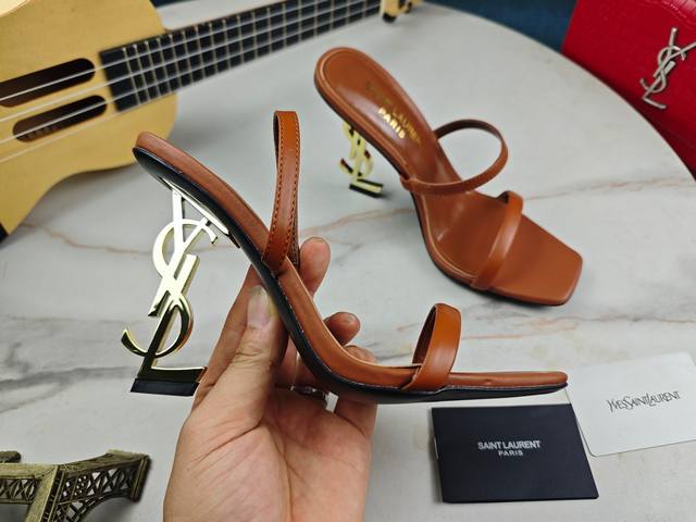 出厂价P P340米 Saint Laurent 圣罗兰、细跟凉鞋早秋专柜同步最新款、Ysl、水钻扣装饰 经典上乘美艳力作 专柜最火春夏系列 兼备气质 时尚 经