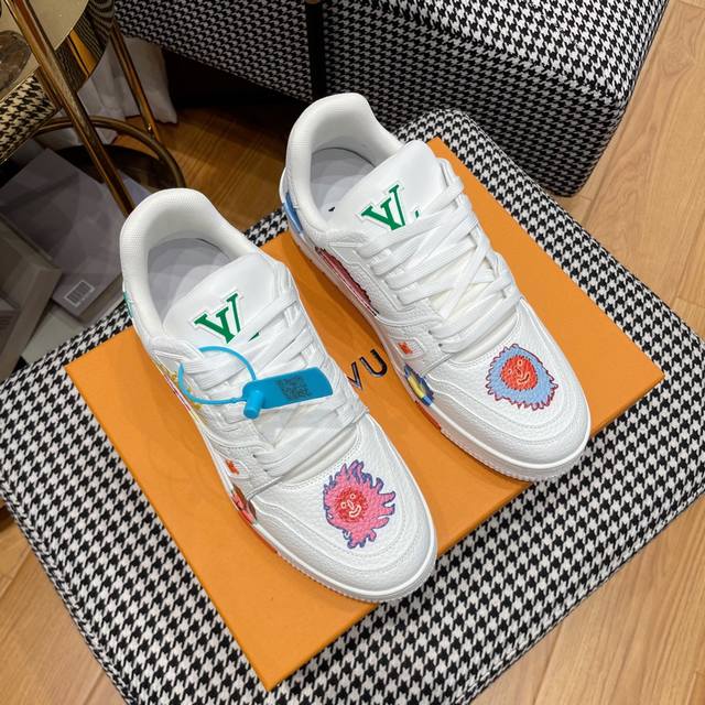 冲量价: P550高端细手工高版本 23Ss 驴牌**新款新配色、新工艺、新做法 代购标准，私家底型Tpu，双色效果巨真实，巨接近Zp，整一系列继续奉献 尺码