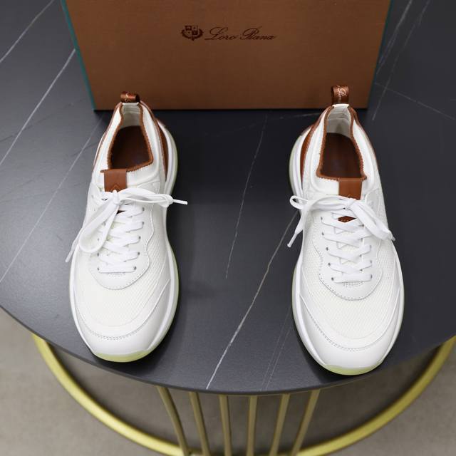 出厂价Pp： Loropiana 诺悠翩雅 Lp男鞋 Size ；38-44 45.46定制 牛皮拼接 牛皮垫脚 真的特别好穿，慵懒、松弛、随性，舒适度满分，