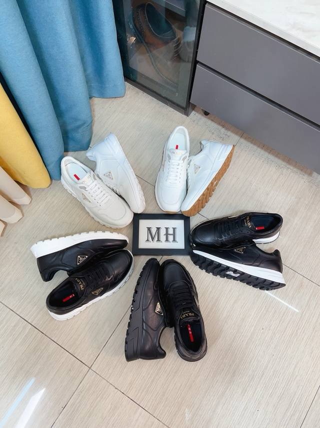 出厂价P 高品质新款Prada 普拉达 专柜同步上市， 新款男鞋、面料精选进口面网配滴胶工艺。进口牛皮内里。高端气垫开模防滑橡胶大底，精美线条、简约大气，上脚舒