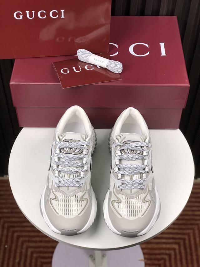 35-45 男女款 35-45 出厂价Pp女 男 顶级版 Gucci古奇古驰老爹鞋 顶级版本 代购级别 原单品质 G家 老爹鞋男女码情侣款，3D打印，经典万年款