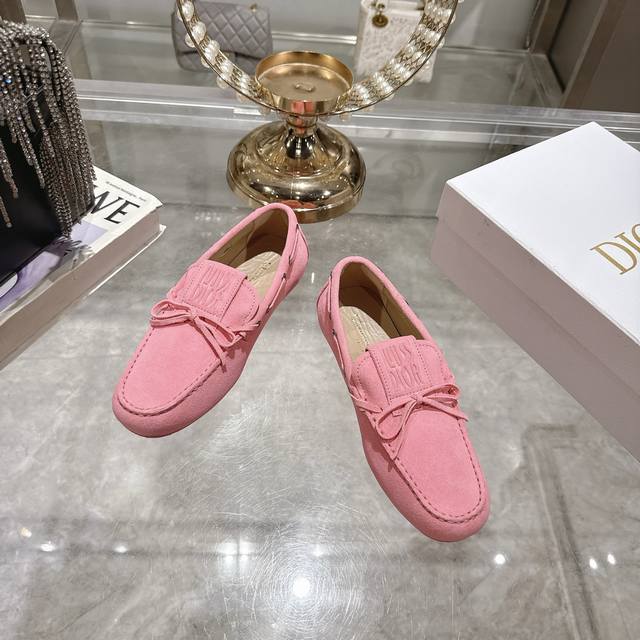 出厂价p 2025Ss新款Dior迪奥 Miss Street乐福鞋 蝴蝶结彩色多巴胺平底休闲豆豆鞋 上脚非常舒适 这款 Miss Dior Street乐福鞋