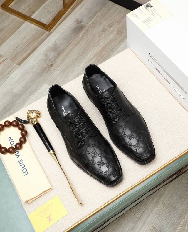 出厂价p 水染牛里 Louis Vuitton* 高端 路易威登 专柜最新款 正装商务皮鞋原版最高品质 进口意大利小牛皮面料牛皮内里 原版大底 正装码数:384