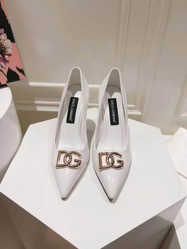 dg新款 35-42码数真皮大底 牛漆皮面羊皮内里垫脚 两种跟高9.5Cm 6.5Cm