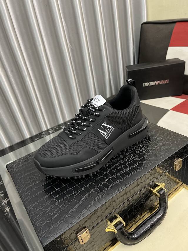 阿玛尼 Armani Exchange 最新春夏款休闲男鞋 欢迎1:1对比 爆单款香港专柜休闲鞋 专柜品质 支持验货 优质做工 鞋面采用意大利进口飞织面料 透气