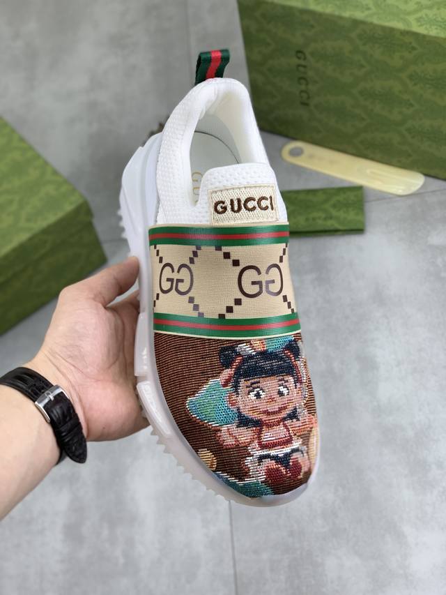 工厂p价p 实价 古奇Gucci 官网最新款休闲时尚男鞋 爆款版型简洁大气 潮男专属.独有的官网最新品牌双G素元素古奇原版装饰 时尚又大方 面料原版磨砂小牛皮全