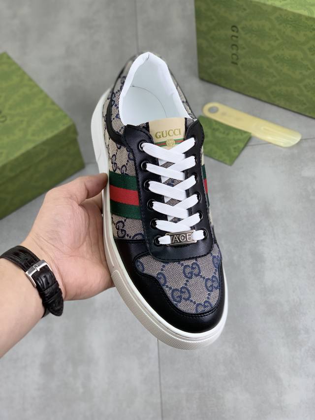 工厂p价p 实价 古奇Gucci 官网最新款休闲时尚男鞋 爆款版型简洁大气 潮男专属.独有的官网最新品牌双G素元素古奇原版装饰 时尚又大方 面料原版磨砂小牛皮全