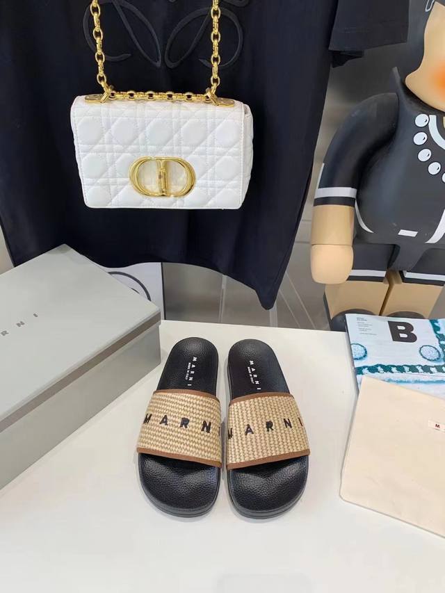 跑量价 p Marni 新款编织拖鞋原版一比一出货 穿出去跟正品0区别所有细节材料全部Zp一致 码数:35-41