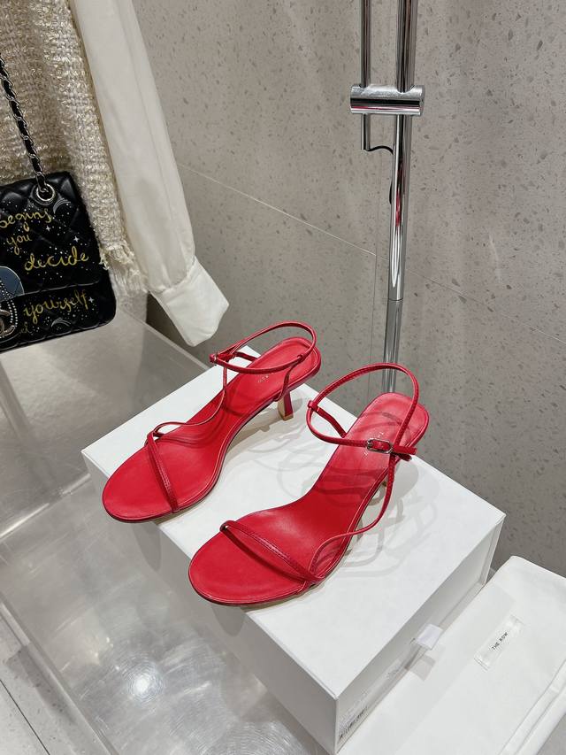 therow 新款高跟凉鞋 牛皮面料 羊皮垫脚 进口真皮大底 7Cm跟高 码数 35-39 40 定做不退换 顶级版本