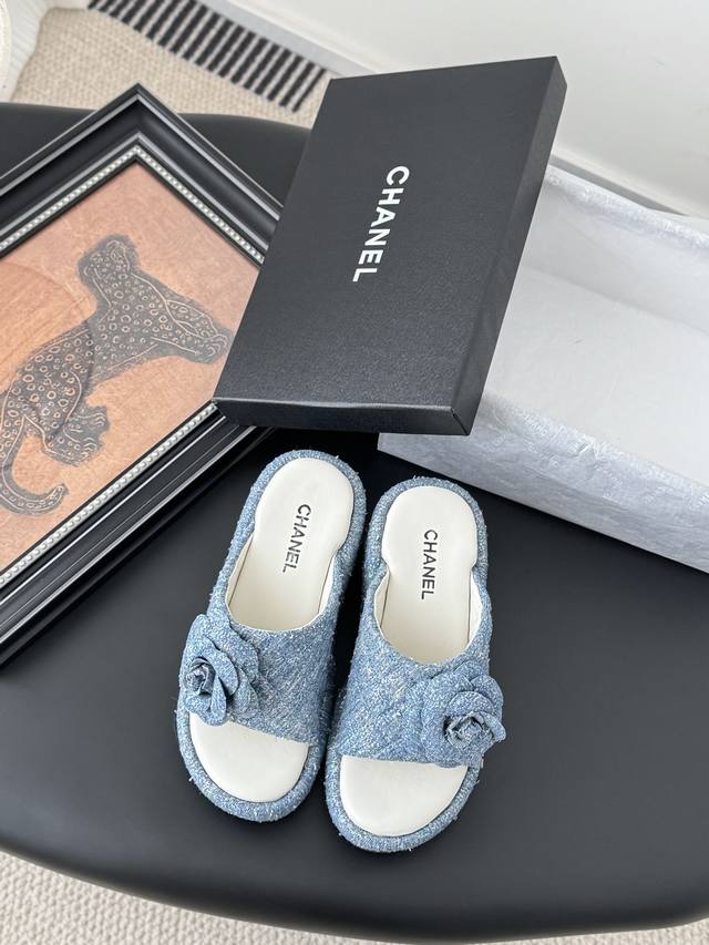 Chanel 25C新款坡跟拖鞋系列 一脚蹬系列 鞋面绒 内里羊皮 原版大底 size:35-39 40定
