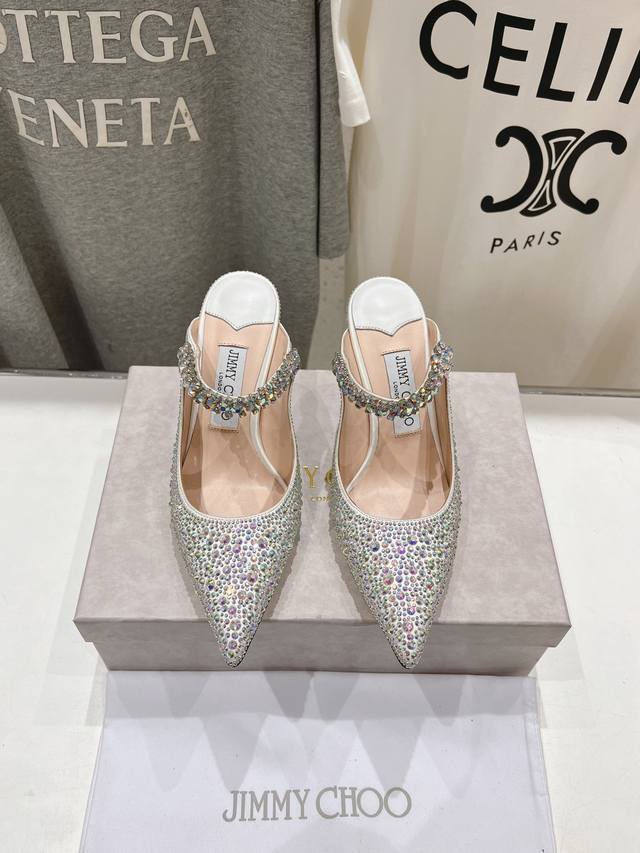 高版本出厂 Jimmy Choo* Jc 吉米周2025Ss夏季新款烫钻高跟凉鞋 原版套楦 完美的线条 简约大气上脚显气质粗跟舒适百搭 还能拉长双腿显高显瘦显腿
