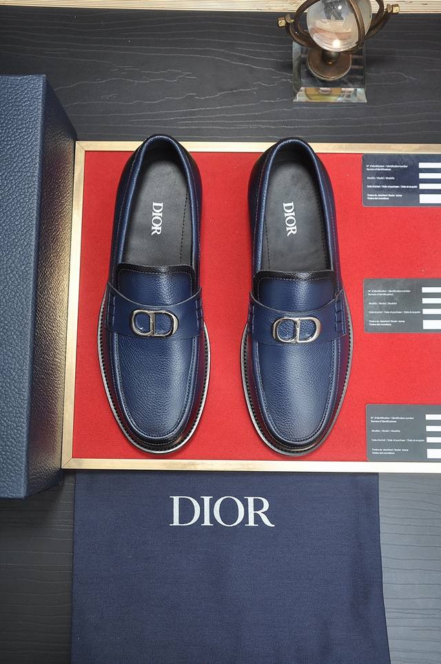 出厂价P Dior 牛皮内里 迪奥原版1:1高品质出厂，进口原版料，进口版原牛皮，牛皮内里，原版Tpu大底，码数:38-44