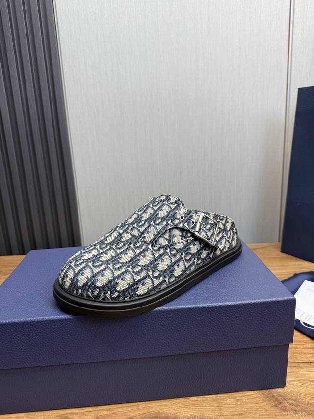 工厂P价 迪奥.男拖鞋官网一比一制作 38-45码 45 46 订做！原版牛皮压花，内里羊皮原版大底