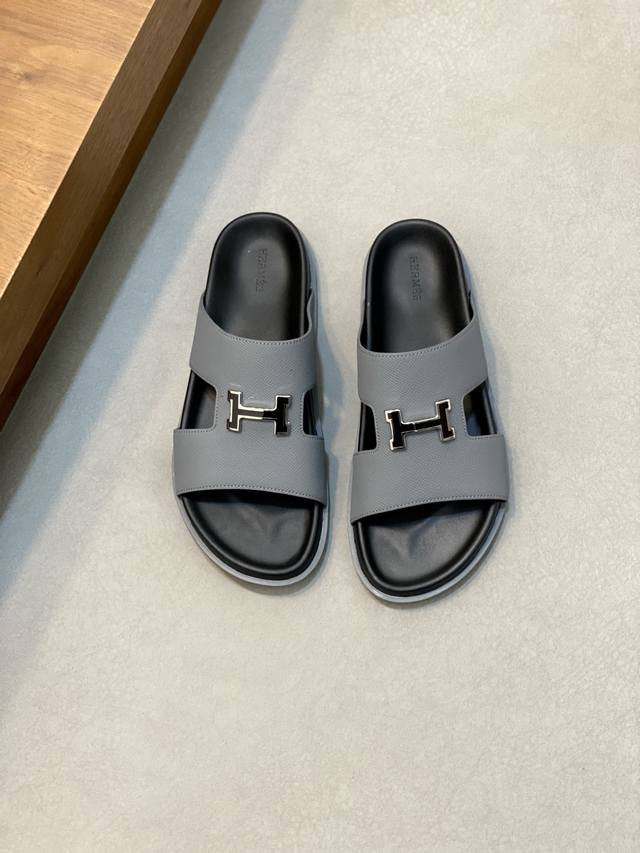元Hermes 新款爱马仕拖鞋，面料牛皮，耐磨防滑Tpu大底。时尚大气 码数：37-46