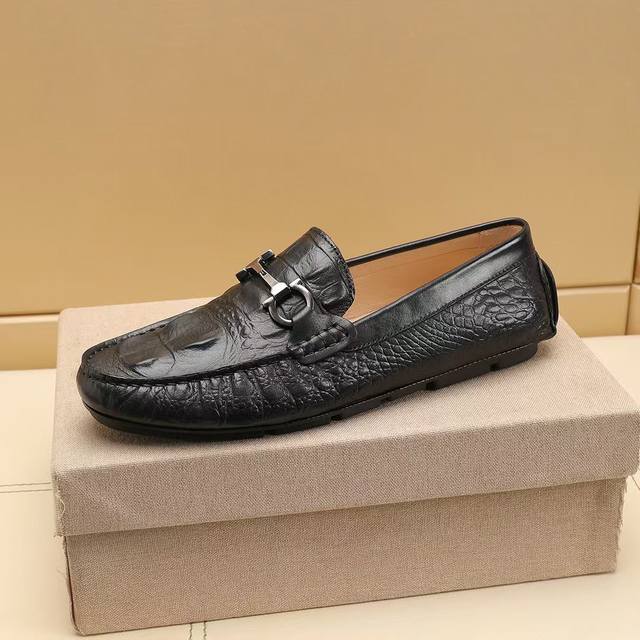 调工厂P价 男装男鞋 运动原单 Ferragamo 菲拉格慕 爆款时尚休闲套脚鞋官网专柜1:1制作，原版开模好质量看得见，进口高端头层小牛皮，皮内里纹路很清优质