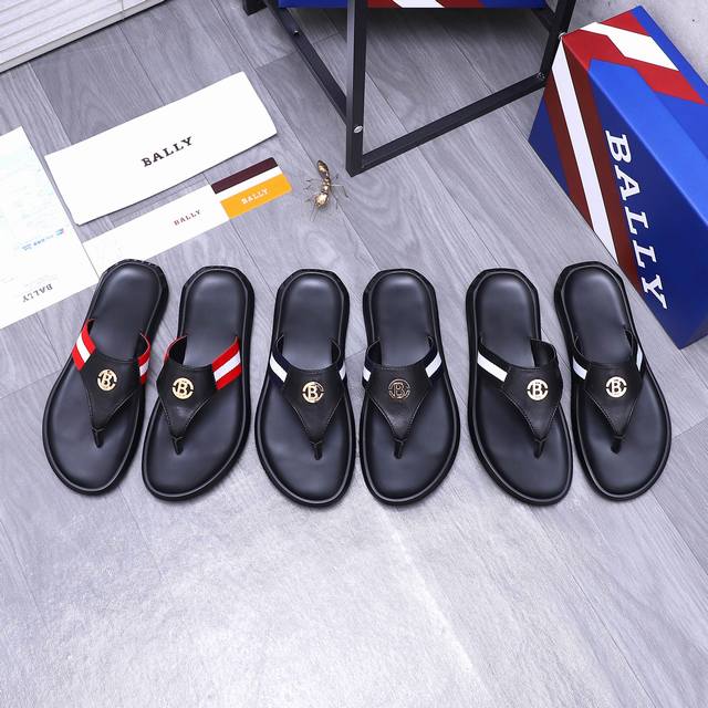 商品商标：Bally 巴莉 人字拖鞋 正码码数: 38-44 45.46可订做 商品材料：精选织带配牛皮鞋面，脚背牛皮里 橡胶大底