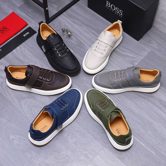商品商标： ＢＯＳＳ 男式休闲板鞋 正码码数: 38-45 商品材料：精选牛皮拼接鞋面 牛皮内里 橡胶大底