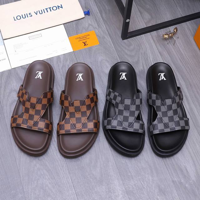 商品商标：Lv [路易威登] 拖鞋 正码.码数: 38-45 商品材料：精选 经典印花牛皮鞋面 脚背皮里 原版大底