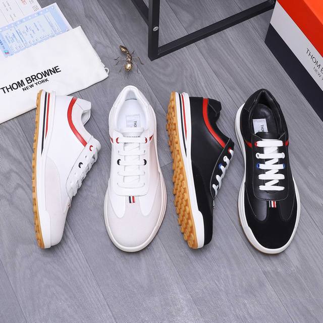 商品商标：Th0M Br0Wne 汤姆布朗 休闲鞋 正码码数: 38-44 商品材料：精选牛皮搭配磨砂鞋面 羊皮内里 橡胶大底