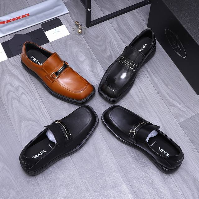 商品商标：Prada 普拉达 商务休闲皮鞋 正码码数: 38-45 商品材料：精选 头层牛皮鞋面 牛皮内里 原版大底