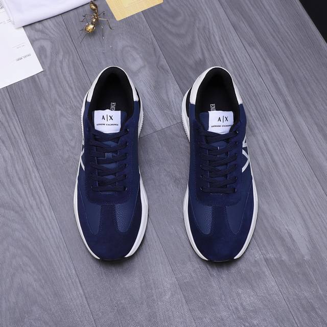 商品商标：Armani 阿玛尼 休闲鞋 正码码数: 38-45 商品材料：精选牛皮拼接鞋面 牛皮鞋垫 网内里 橡胶大底