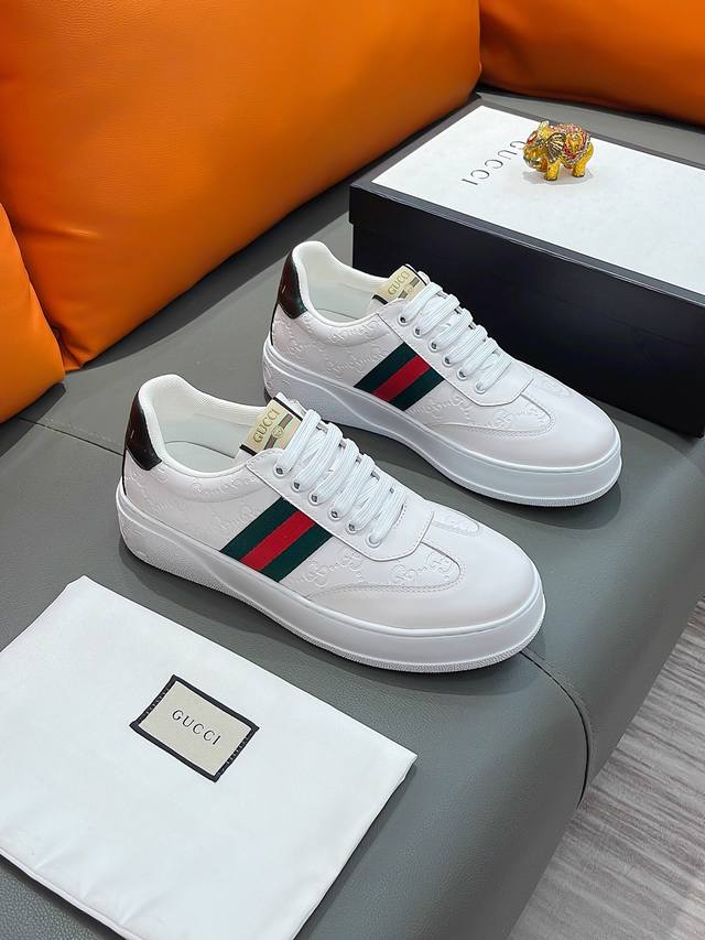调工厂P价 男装男鞋 运动原单商品名称：Gucci 古驰 正规码数: 38-44 休闲鞋 商品材料：精选 牛皮鞋面，柔软羊皮内里；原厂大底。