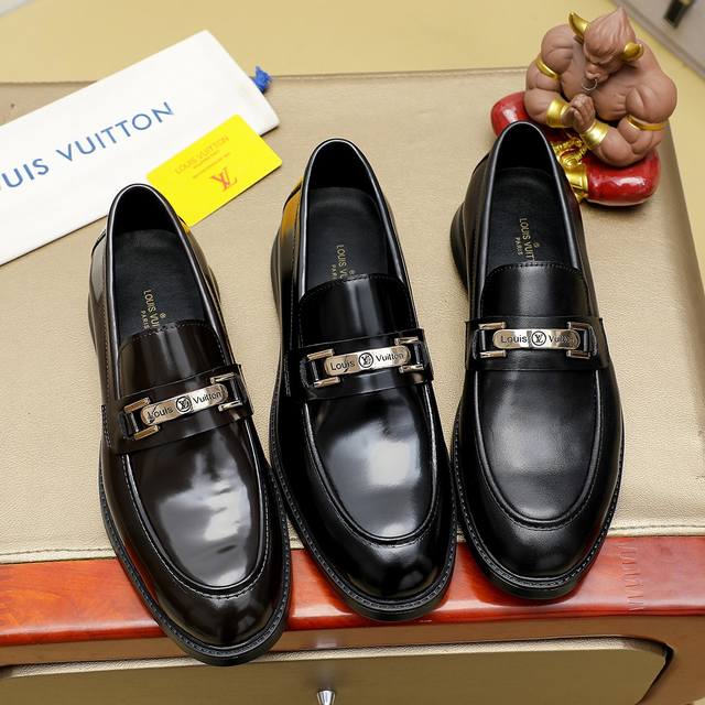 工厂P价 Louis Vuitton 路易威登 新款官网爆款！原版一比一复刻，那种沉稳内涵儒雅的品味无法言喻的开启时尚鞋履的旅程从容应对各种场合！大牌的气势不言