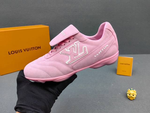 实价： Lv Discovery Lace Up路易威