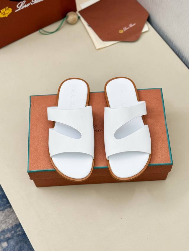 Loro Piana 码数：38-44 45.46定做 Lp Loro Piana*顶级正品级高版早春季款购买原版1:1复制 于1924年4月24日一手创立现有