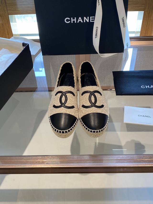 Chane* 春夏新品 Espadrilles 渔夫鞋 小香经典版型！独家代购原版一比一品质！Hk海港城原版购入全程直播，原版一比一开发，绝对放心卖！ 呢子布款