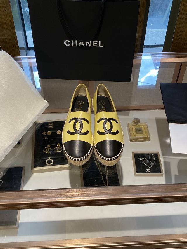 Chane* 春季新品 Espadrilles 渔夫鞋 小香经典版型！独家代购原版一比一品质！Hk海港城原版购入全程直播，原版一比一开发，绝对放心卖！ 经典超软