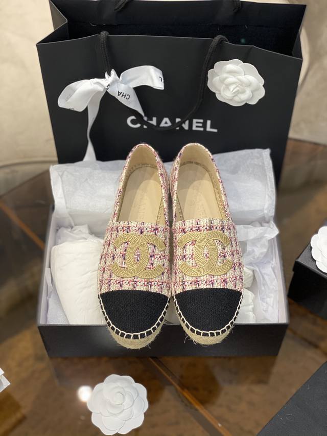 呢子电绣Logo款 Chane* 经典春夏季新品 Espadrilles 渔夫鞋 小香经典版型！独家代购原版一比一品质！Hk海港城，广州太古汇均有原版购入全程直