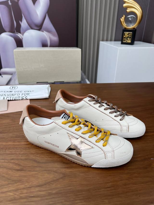 独家顶级 25Ss最新二代Ggdb小脏鞋新款上架 Golden Goose Ggdb百搭两穿休闲鞋 追求“完美的不完美”、品牌标志性的Lived-In 岁月留痕