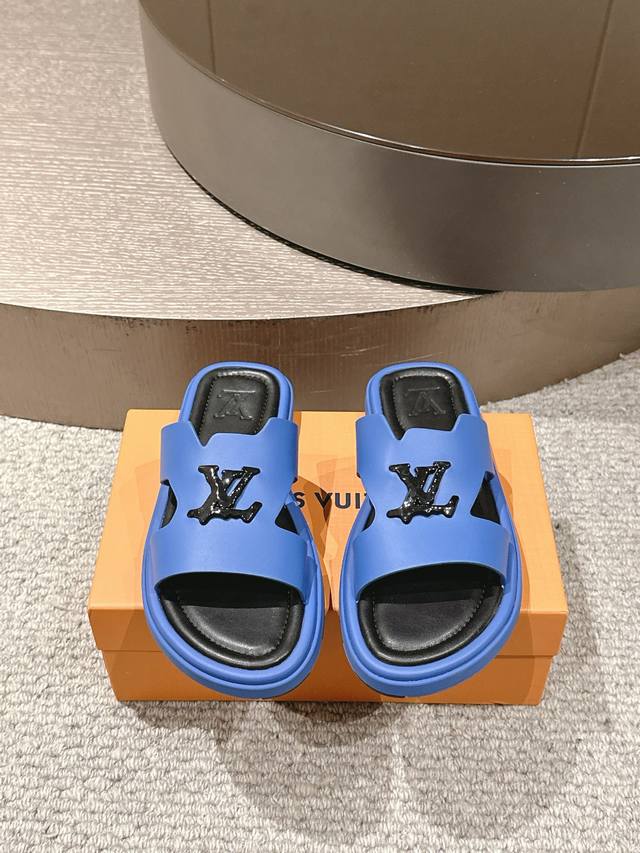 L家 -Size ：39-45 38.46定做 Lv路易威登L家驴牌 最新 男士 厚底 拖鞋 凉鞋 原版购入开发 做货 本款 凉拖取材 Monogram 粒面牛