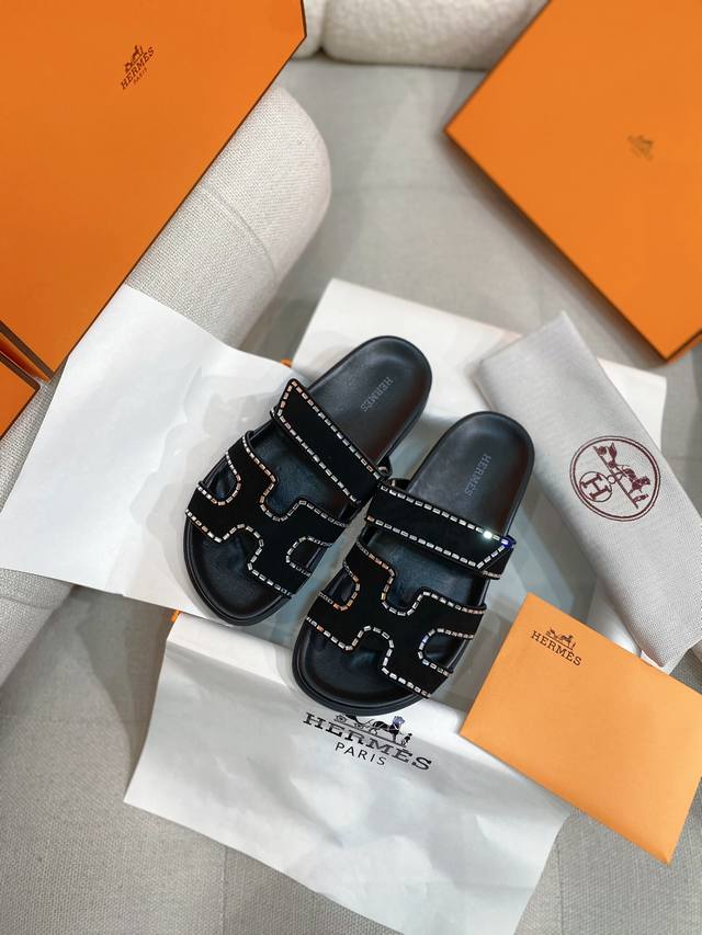 上新Herme* H家最奢华新款爱马*闪闪施华洛水晶钻Chypre二舅鞋 原单品质，高版本顶级 H型魔术贴平底凉鞋拖鞋 Zp购入，顶级原单品质，市面最高版本，出