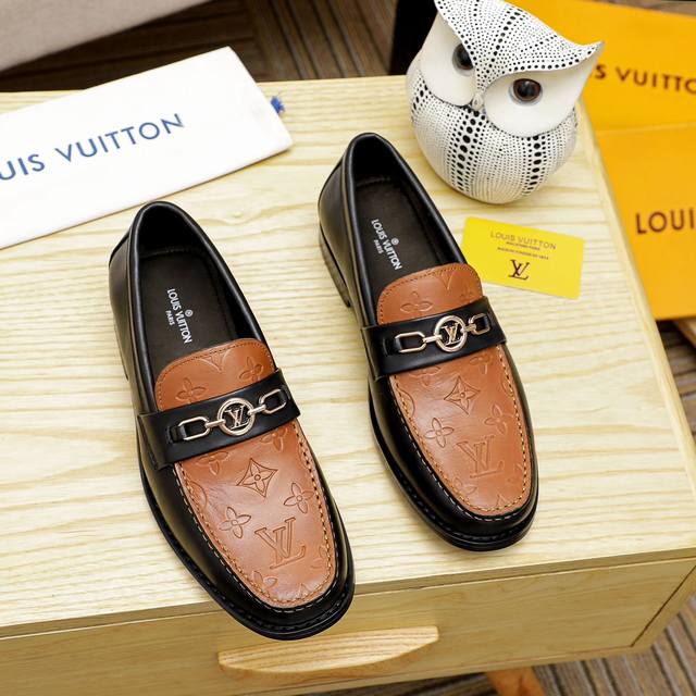 Louis Vuitton 里 路易威登 新款男士休闲商务皮鞋官网原版复制，鞋面采用进口官网1:1材料制作意大利牛皮面，水染内里绝非一般的工艺制造，大厂工艺流程