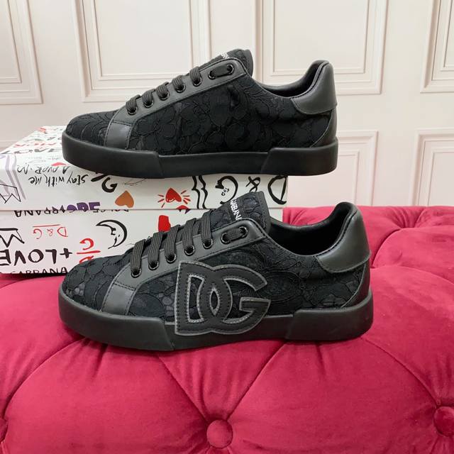 女款310男款 高端版本 高质量 品牌大底Dolce & Gabbana 2025新款 顶级版本 高端质量 独家精工定制上市 品牌字母工艺点缀绝美奢华闪耀 精湛