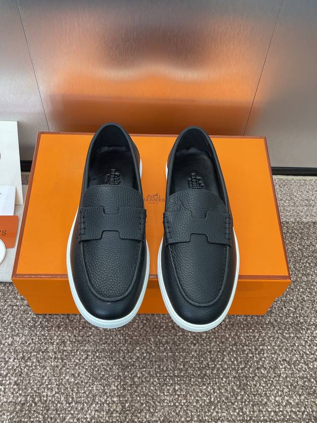 工厂P价P：女码 男码 爱马仕 Hermes 2025春夏情侣新款 Lvy拼色滑板鞋 H家平底圆头时尚休闲乐福鞋 材质：进口小牛皮 进口羊猄皮+水染羊皮内里+原