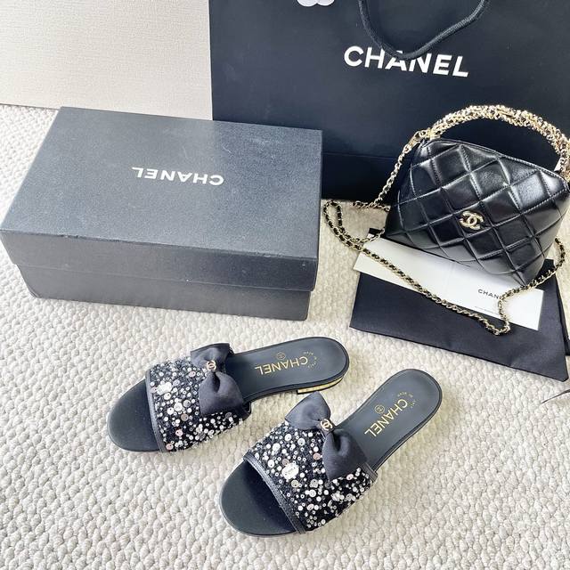 Chanel香奈儿新款 小香家水晶蝴蝶结平底凉拖鞋 正码:35-39订做40