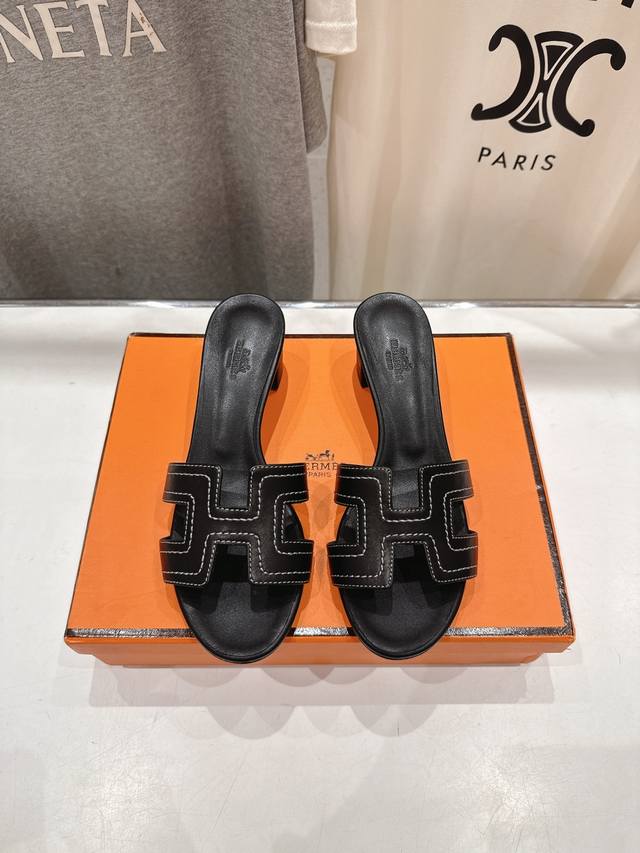 高版本出厂 高跟 Hermes*H家2025Ss最新升级版经典高跟H拖鞋 度假旅游必备神器#由爱马仕首席设计师Pierrehardy亲自打造经典高端鞋履系列##
