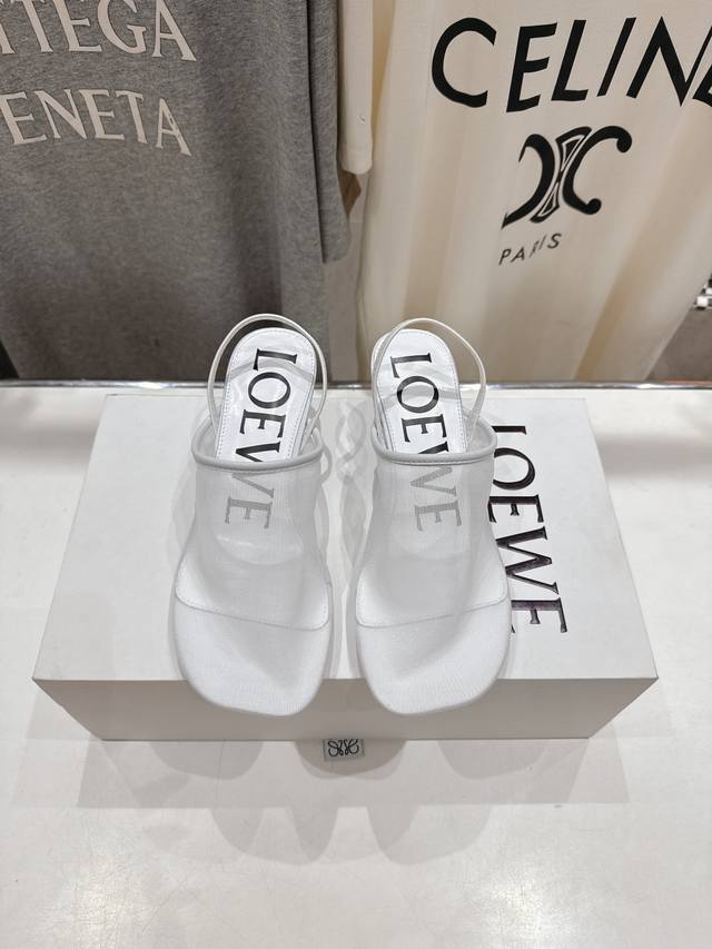 高版本出厂 Loewe 罗意威2025Ss新品简约网纱高跟拖鞋凉鞋 最近大热的一款拖鞋，不能错过的必入款，没有任何繁杂装饰，质感极好的Vintage感，纯粹和极