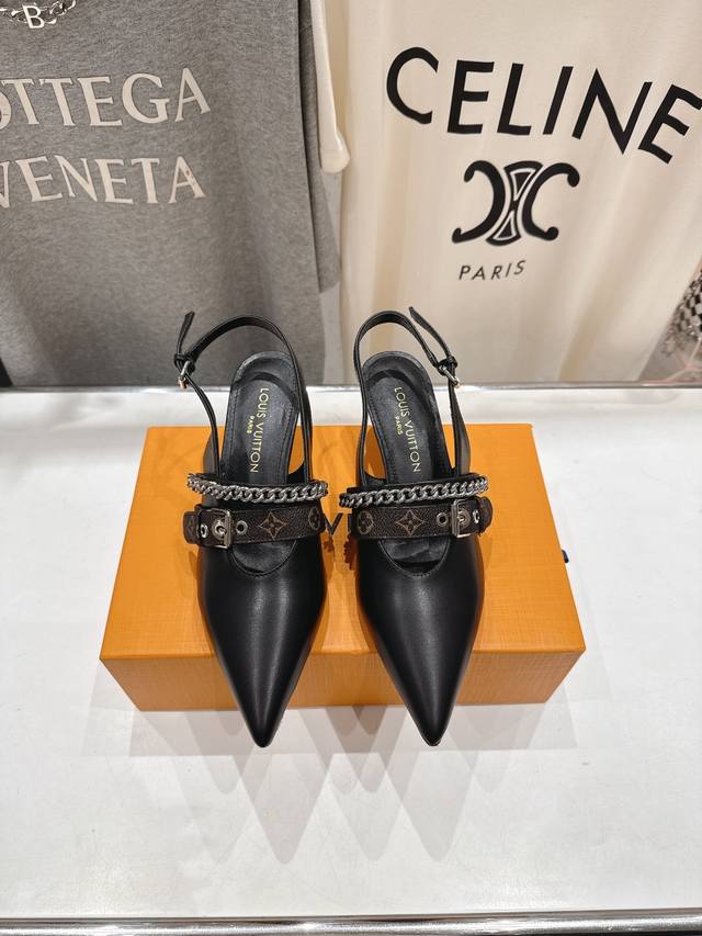 高版本出厂 Louis Vuitton Ss25 New Arrival Lv驴牌春夏系列新款尖头高跟鞋凉鞋单鞋 简约精致，高级感满满，尽显优雅气质～上脚超好看