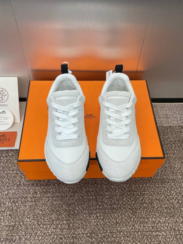 工厂P价P：女码 男码 爱马仕 Hermes 秋冬经典情侣款 Bouncing 休闲系带百搭运动鞋 H家厚底时尚风格拼色跑鞋 材质：鞋面进口环保透气网眼布拼接进