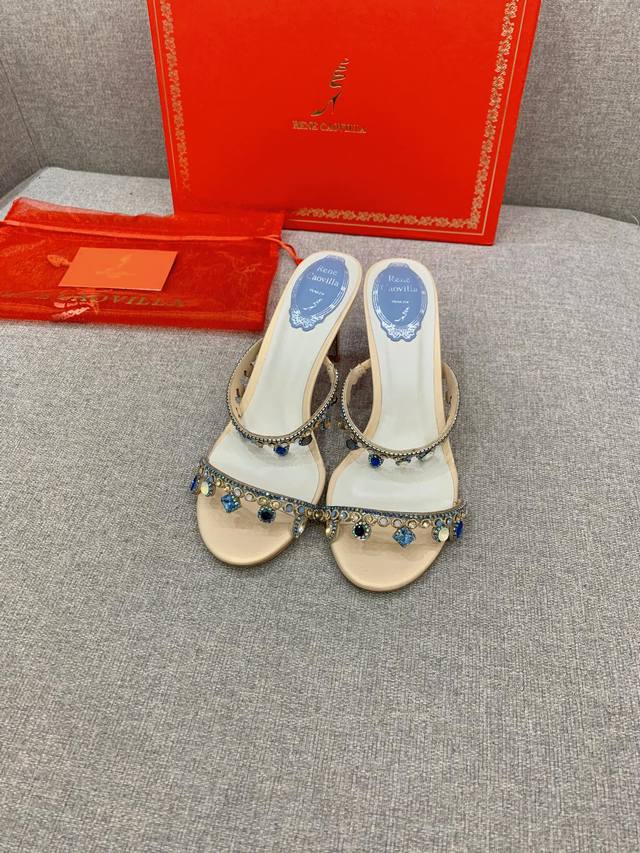出厂价P Ren* Caovill*新款宝石系列凉鞋 拖鞋 上脚仙气十足 堪称工艺品 Zp开模水钻 垫脚羊皮 意大利真皮大底 拖鞋跟高7Cm 尺码35-39 3